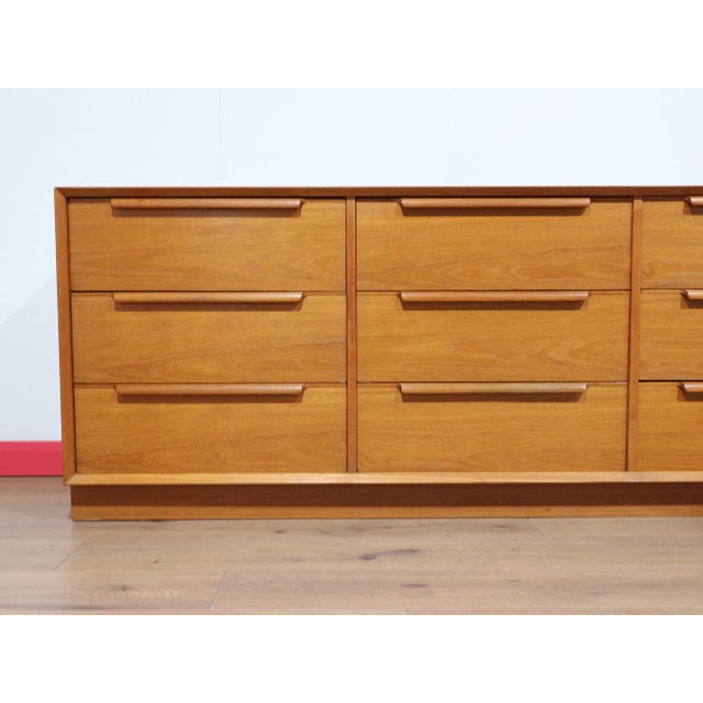 Mid Century Modern Vintage Teak Dresser Chest Danish Bedroom Furniture For Sale - Image 12 of 14