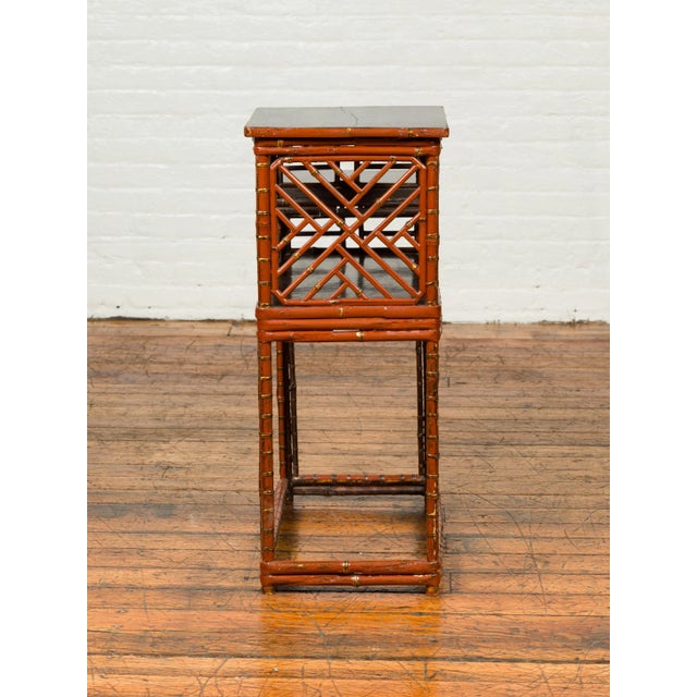 Mid 20th Century Vintage Lacquered Chinese Tiered Bamboo Lamp Table with Geometric Motifs For Sale - Image 5 of 13