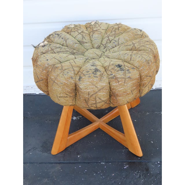 Heywood-Wakefield Heywood Wakefield Solid Maple Vanity Makeup Table and Swivel Stool 6615 For Sale - Image 4 of 18