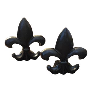 Vintage Cast Iron Fleur-De-Lis Bookends - Pair For Sale