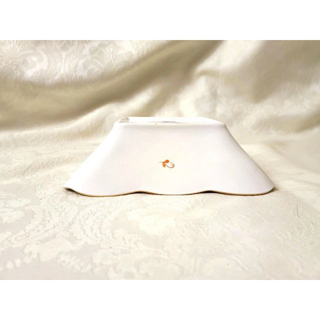 Metal Herend Hungary Chinese Bouquet Rust 7 Inch Square Bowl Apponyi Orange 1188 Hand Painted 1970s Porcelain Fruit Dish For Sale - Image 7 of 12