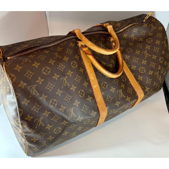 LOUIS VUITTON Brown Monogram Canvas Keepall Luggage Bag 55 For Sale - Image 17 of 18