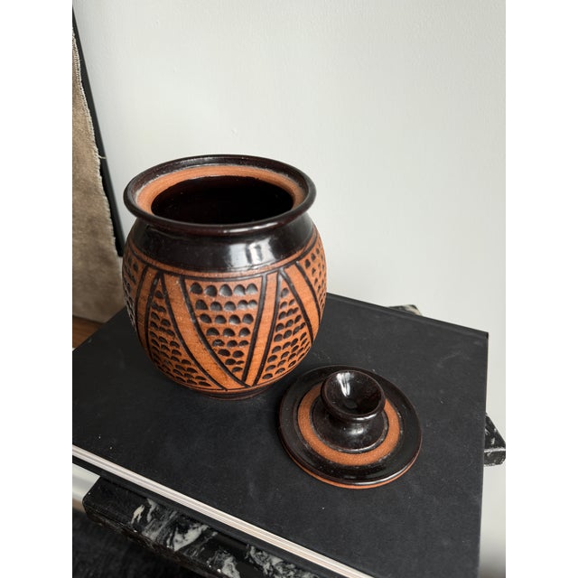 1980s Vintage Ceramic Jar - Native/Mexican Style For Sale - Image 5 of 5