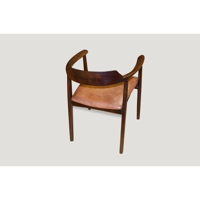 Andrianna Shamaris Modern Curve Chair For Sale - Image 4 of 5