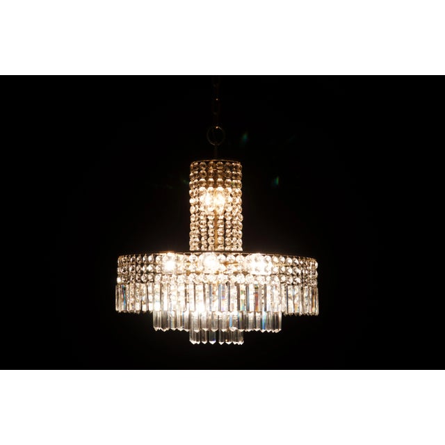 Vintage Cut Crystal Chandelier from Bakalowits & Söhne For Sale - Image 4 of 13