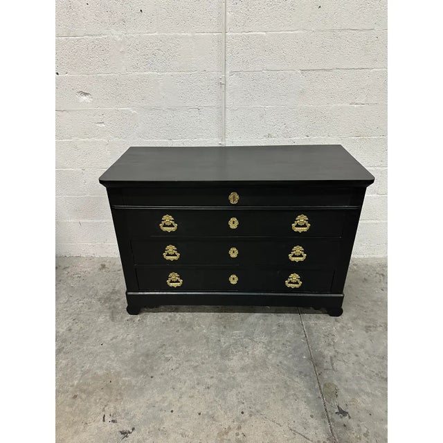 18th Century Louis Philippe Chest of Drawer or Commode. For Sale - Image 12 of 12