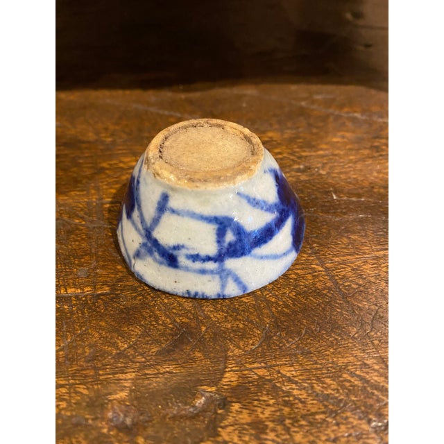 Small 19th Century Chinese Porcelain Blue & White Wine Cup For Sale - Image 4 of 9