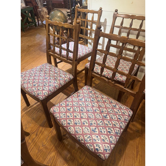 Set of 6 Vintage Fretwork Dining Chairs. (5 Side Chairs and 1 Arm Chair) For Sale In Philadelphia - Image 6 of 12