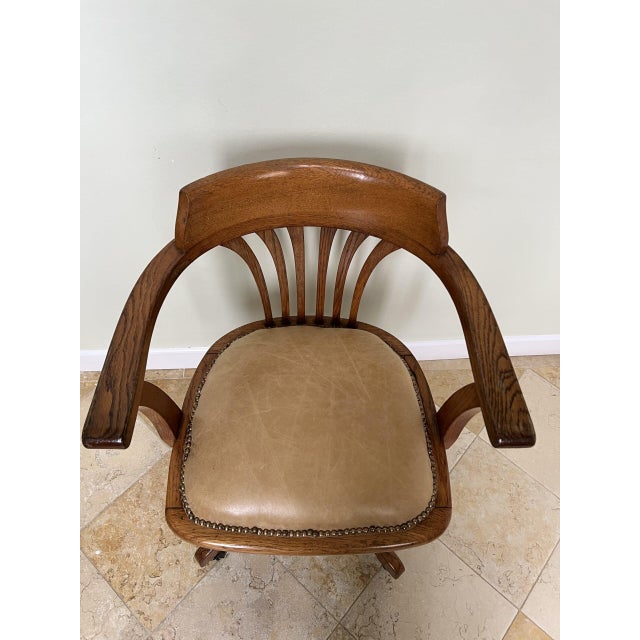 Tilting Swivel Chair in Oak, Late 19th Century-Early 20th Century For Sale - Image 4 of 6