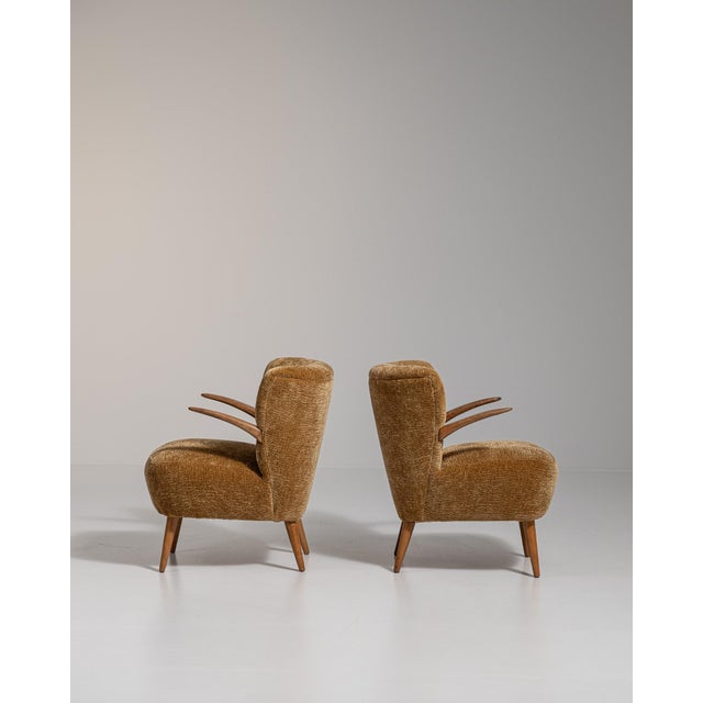 1940s 1940s Mid-Century Modern Yellow Wood Pair of Club Chairs For Sale - Image 5 of 12