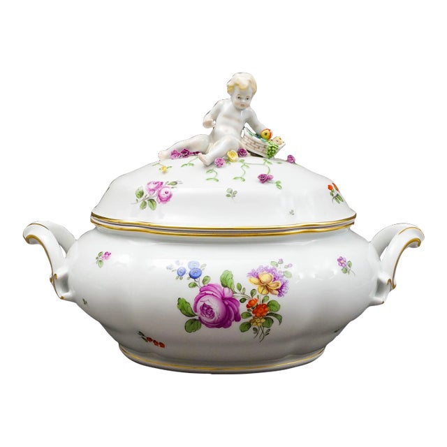 Mid 20th Century Augarten Wien Austria Floral Gold Gilt Porcelain Large Oval Covered Soup Tureen For Sale