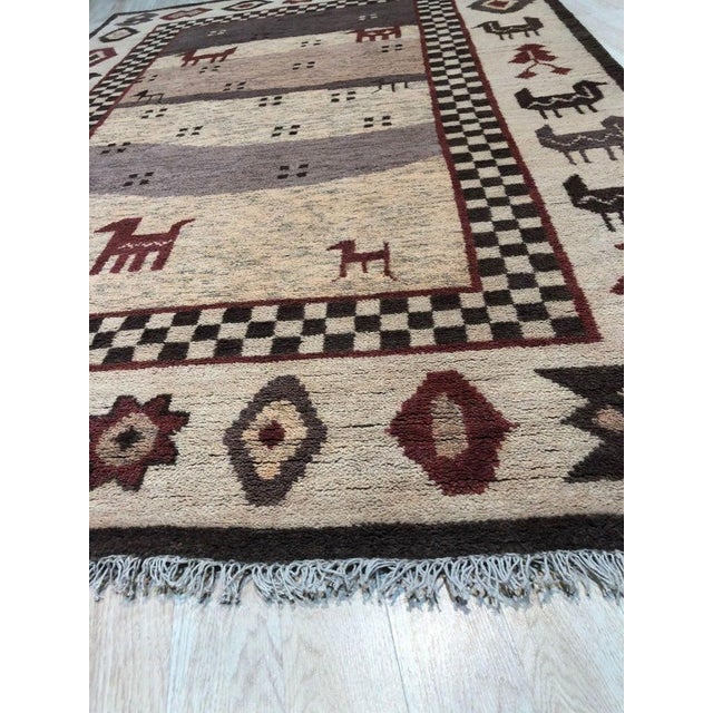 6x9 Ivory Hand-Knotted Wool Animal Silhouette Landscape Traditional Carpet Rug For Sale In New York - Image 6 of 6