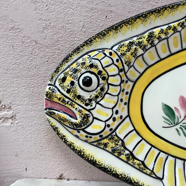French Country 1940s French Faience Fish Platter Henriot Quimper For Sale - Image 3 of 8