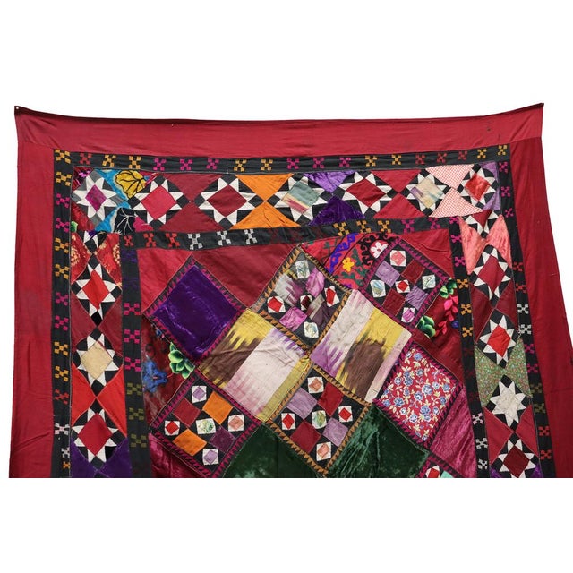 1920s Vintage Embroidered Uzbek Wall Hung Patchwork Tapestry, 1920s For Sale - Image 5 of 14