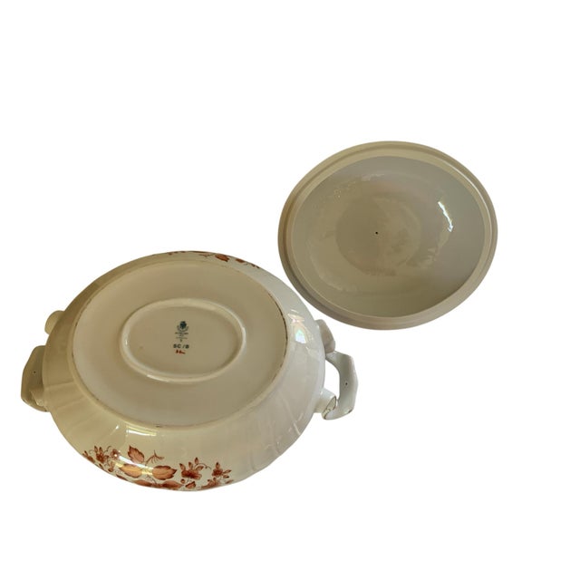 Traditional Vintage Hollóháza Hungary Porcelain Covered Soup Tureen - Hand Painted Rust Orange Floral & Gold Trim Pattern Sc / B For Sale - Image 3 of 7