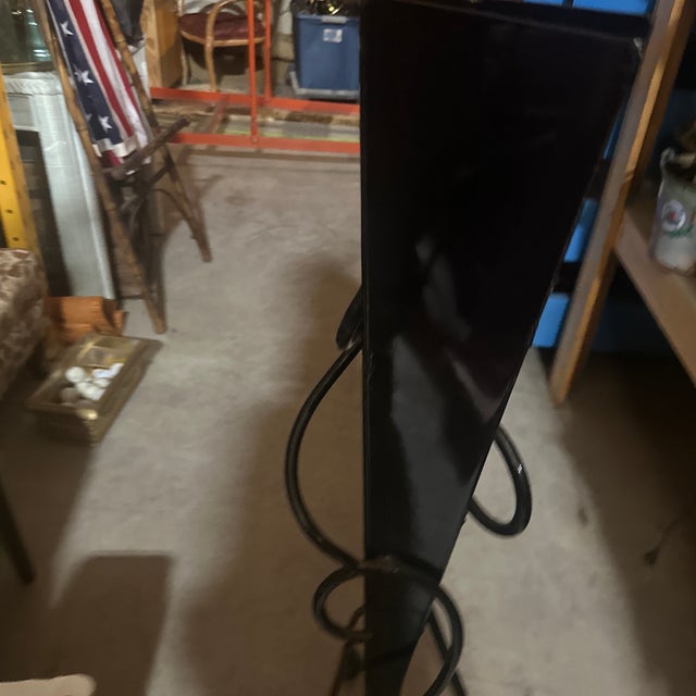 1970s Memphis Style Art Deco Standing Planter For Sale - Image 5 of 7