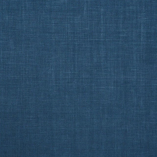 With its elegant drape and crisp hand, Middleton Linen is an endlessly versatile, medium-weight linen and a go-to fabric...