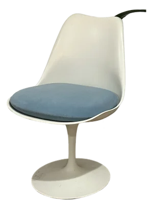1950s Authentic Tulip Chair by Eero Saarinen for Knoll