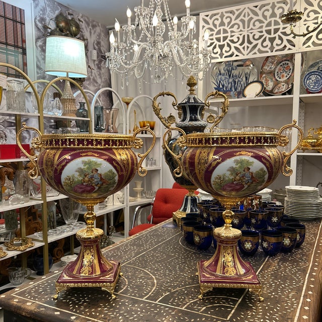 S Limoges France Porcelain Tazza/ Urns a Pair For Sale - Image 10 of 11