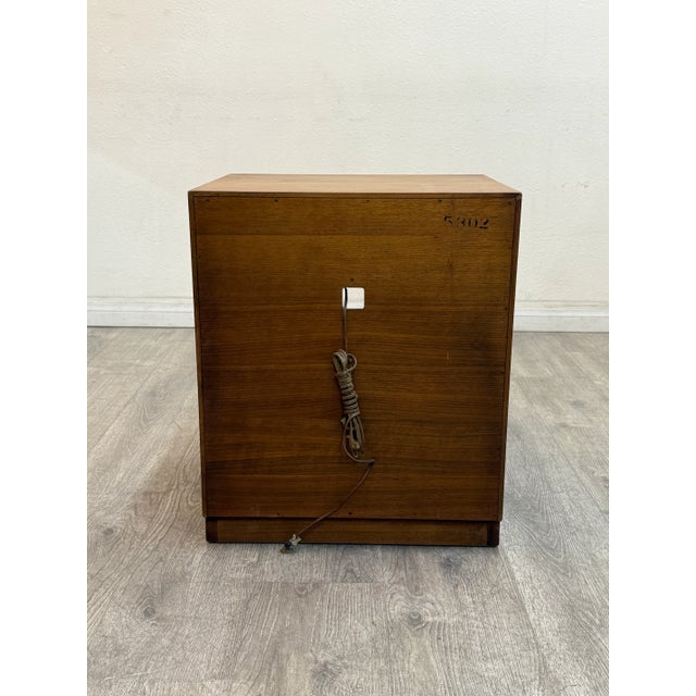 Pair of Mid Century Modern Nightstands For Sale - Image 11 of 11