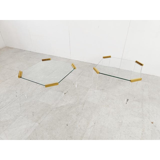 Metal Acrylic Glass and Brass Coffee Tables, 1970s, Set of 2 For Sale - Image 7 of 13
