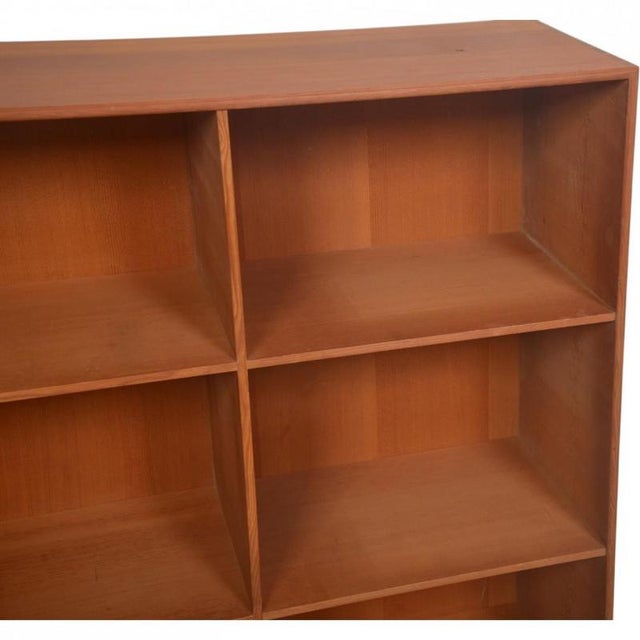 Bookcase in Oregon Pine by Mogens Koch, 1970s For Sale - Image 4 of 11