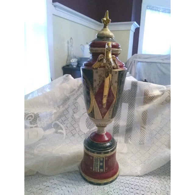 Neoclassical Late 19th Century Antique Royal Vienna-Style Porcelain Hand-Painted Vase From Austria For Sale - Image 3 of 12