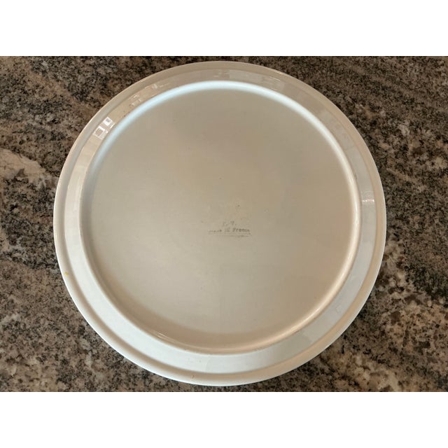 French Country 1950s French Quimper "Freedom" Platter or Cake Plate For Sale - Image 3 of 5