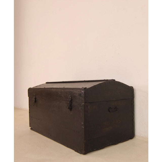 Vintage Steamship Black Trunk, 1920s For Sale - Image 3 of 18