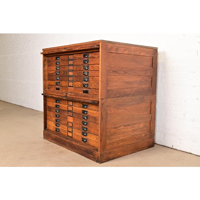 Antique Arts & Crafts Oak 14-Drawer Architect's Blueprint Flat File Cabinet, Circa 1900 For Sale - Image 13 of 13