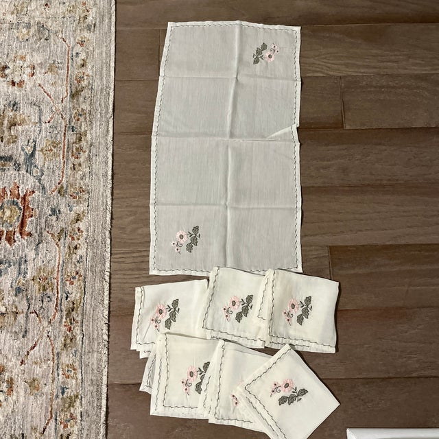 Textile 1950’s Cocktail Napkin Set - 7pcs For Sale - Image 7 of 7