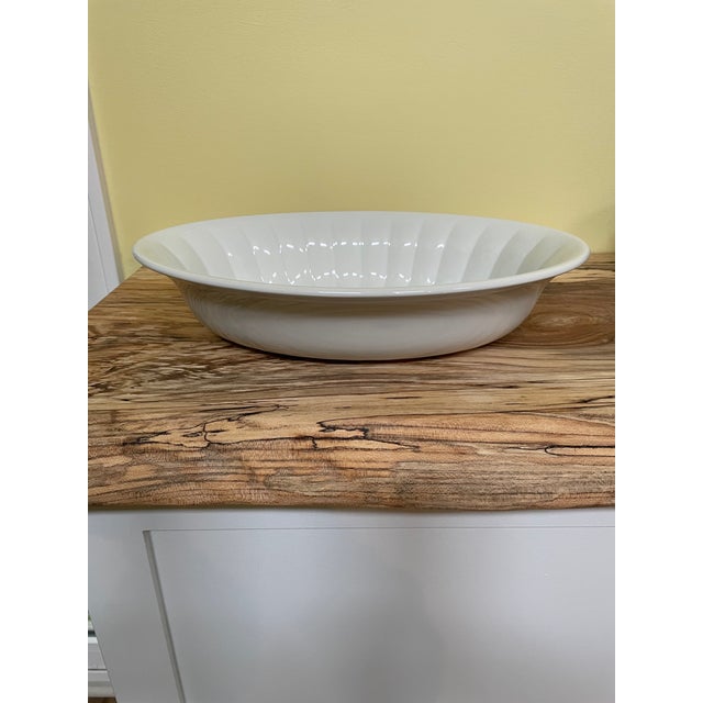 Steeped in authenticity while maintaining a modern, classic style. Beautiful Josiah Wedgewood and Sons large, heavy...