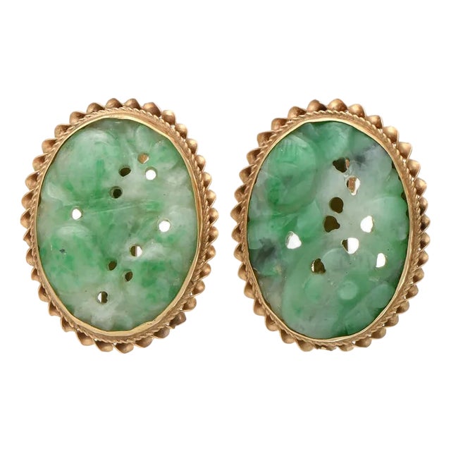 14KY Vintage Carved Jadeite Jade Earrings, 2 pieces For Sale