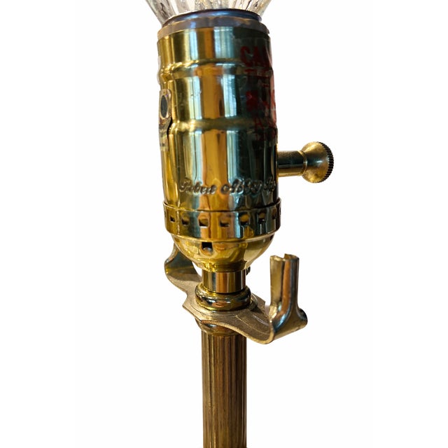 Transparent Vintage 1990s Robert Abbey “Horizon” Style Ribbed Glass Table Lamp — Excellent Condition For Sale - Image 8 of 12