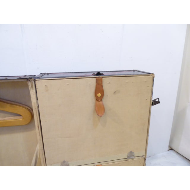 Vintage French Leather Trunk For Sale - Image 4 of 10