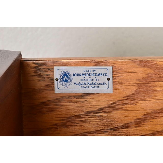 John Widdicomb French Provincial Louis XV Solid Mahogany Highboy Dresser, Circa 1940s For Sale - Image 10 of 14