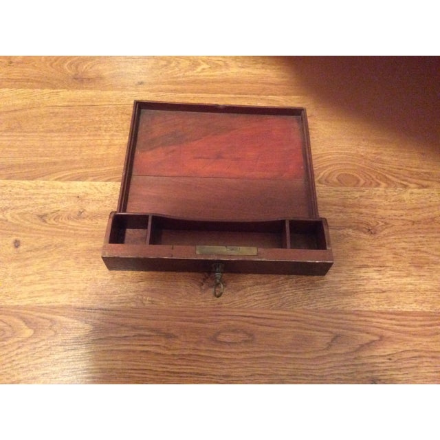 Early 20th Century Mahogany End Table For Sale In Miami - Image 6 of 8
