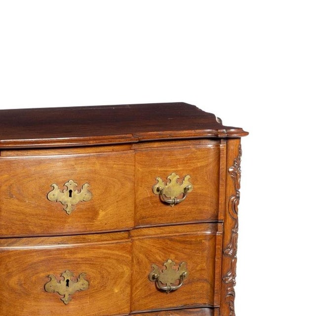 King John V Chest of Drawers in Fine Wood For Sale - Image 4 of 6
