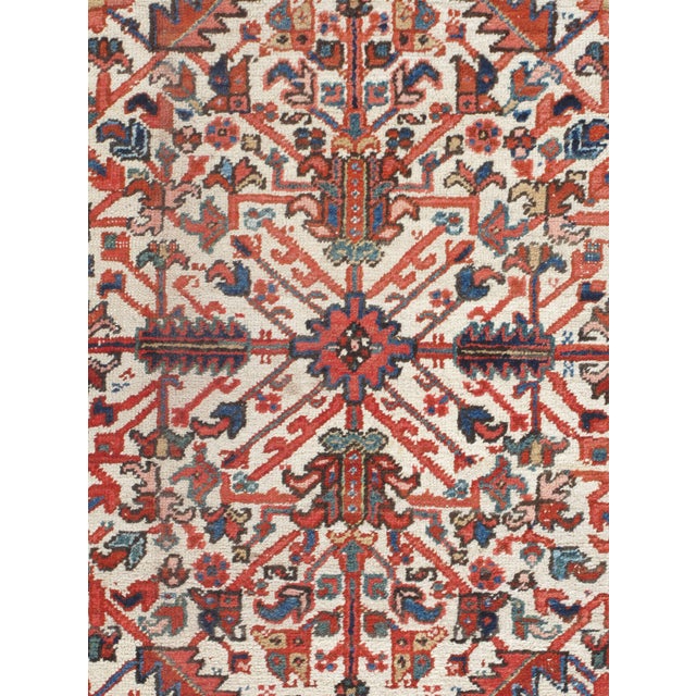 Textile Vintage Ivory Heriz Hand Woven Area Rug 6ft 11in X 10ft For Sale - Image 7 of 8