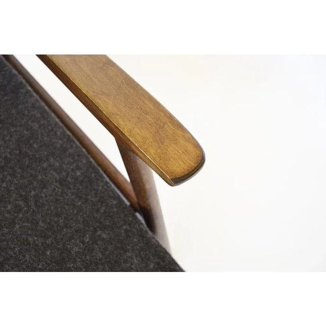 Brown Vintage Convertible Sleeping Armchair by Valerija Ema Cukermanienė for Vilniaus Baldų Kombinatas, 1960s For Sale - Image 8 of 9