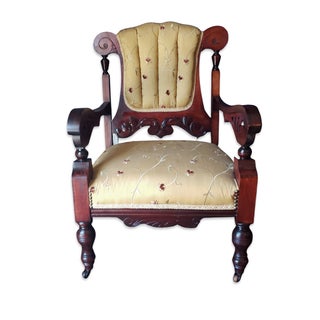 19th-Century Eastlake Victorian Walnut Parlor Armchair in Embroidered Gold Damask For Sale