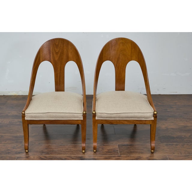 Pair of English Style Spoon Chairs circa 1920 with Upholstered Seat Cushions For Sale In Atlanta - Image 6 of 12