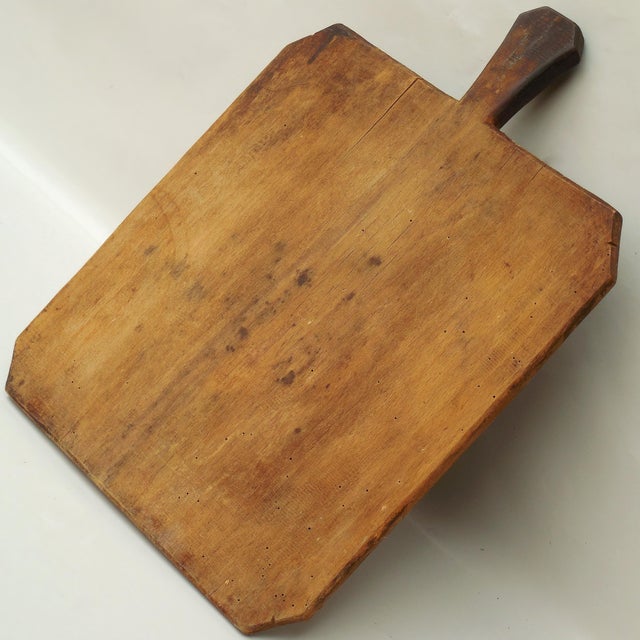 19th Century Large Antique Rustic Primitive Hardwood Bread Board / Chopping Block - Kitchen Cuttign Board For Sale - Image 9 of 11