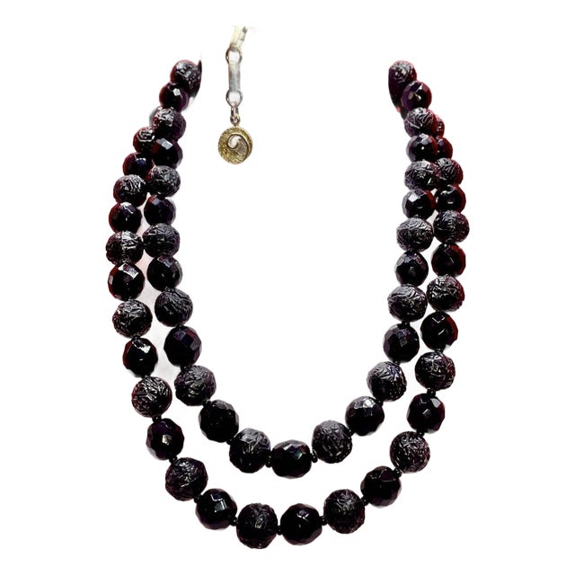 Mid 20th Century Lisner Necklace, MCM Faux Lava Rock and Black Glass Faceted Beads. For Sale