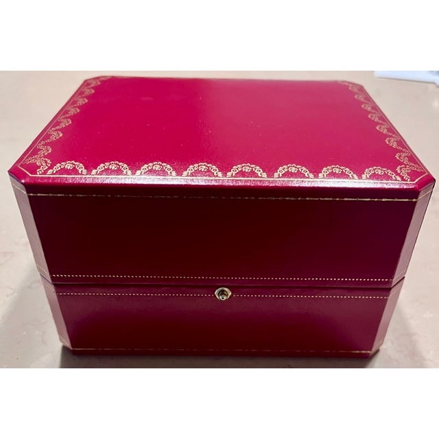 Metal Vintage Collector-Grade Cartier 21 Must De Cartier Autoscaph Stainless Steel Watch W. Sapphire Cabochon, Unisex, Full Set/Orig. Box/Paper For Sale - Image 7 of 7