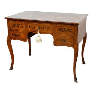 18th Century Neapolitan Louis XV Desk in Olive Wood Burl For Sale