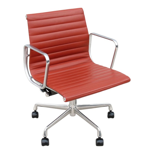 MCM Herman Miller Eames Aluminum Group Terra Cotta Leather Management Chair For Sale