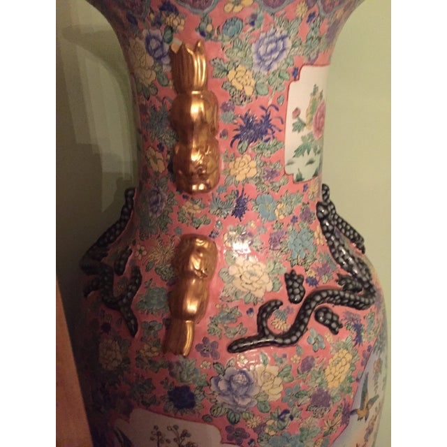 Chinese 20th Century Chinese PInk Palace Vase For Sale - Image 3 of 3