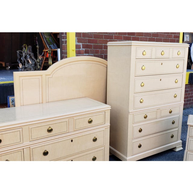 Drexel Heritage Status Collection 5 Pc 1980s White Washed Maple Bedroom