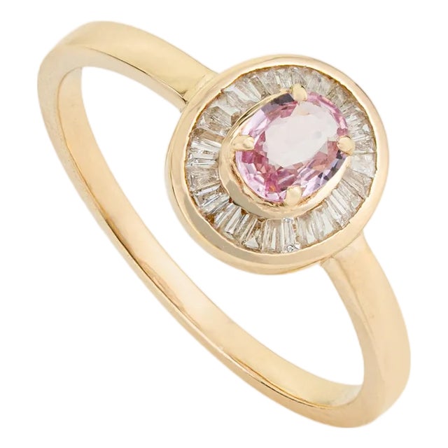 Pink Sapphire & Baguette Diamond Vintage Ring in 14k Yellow Gold Size 7 For Sale
